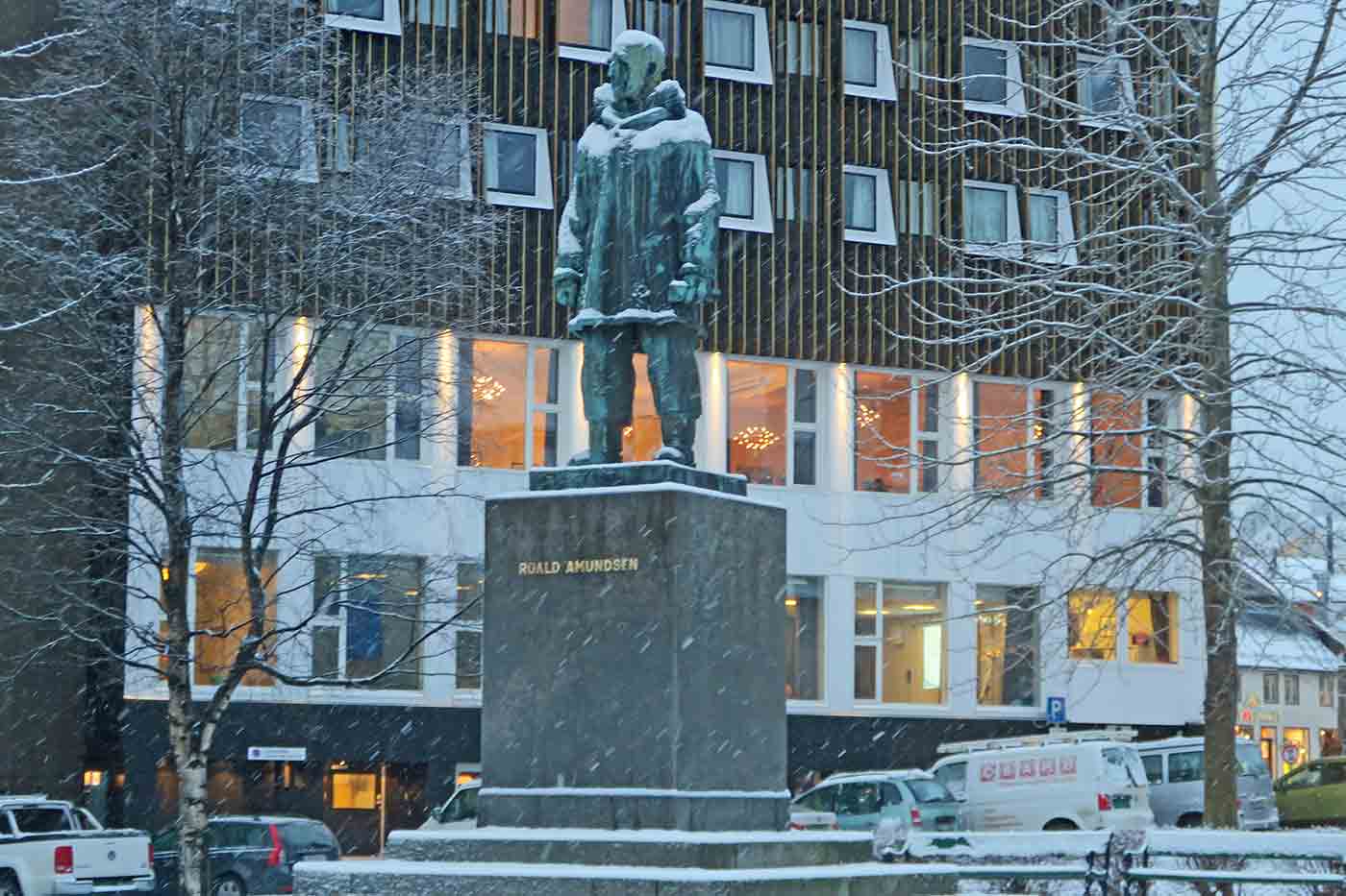 Roald Amundsen Monument