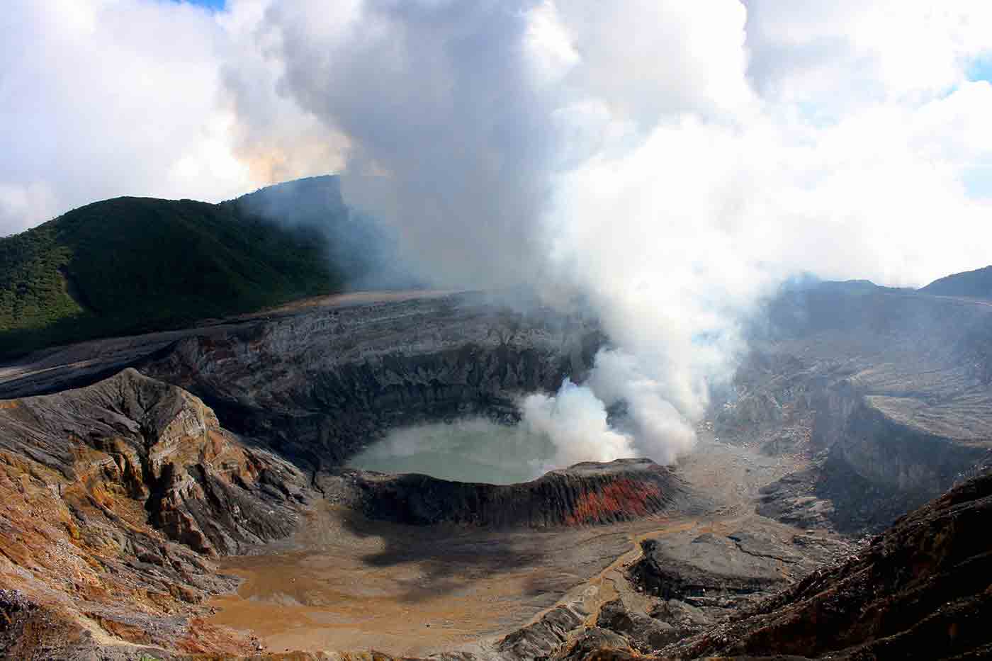 Poás Volcano National Park