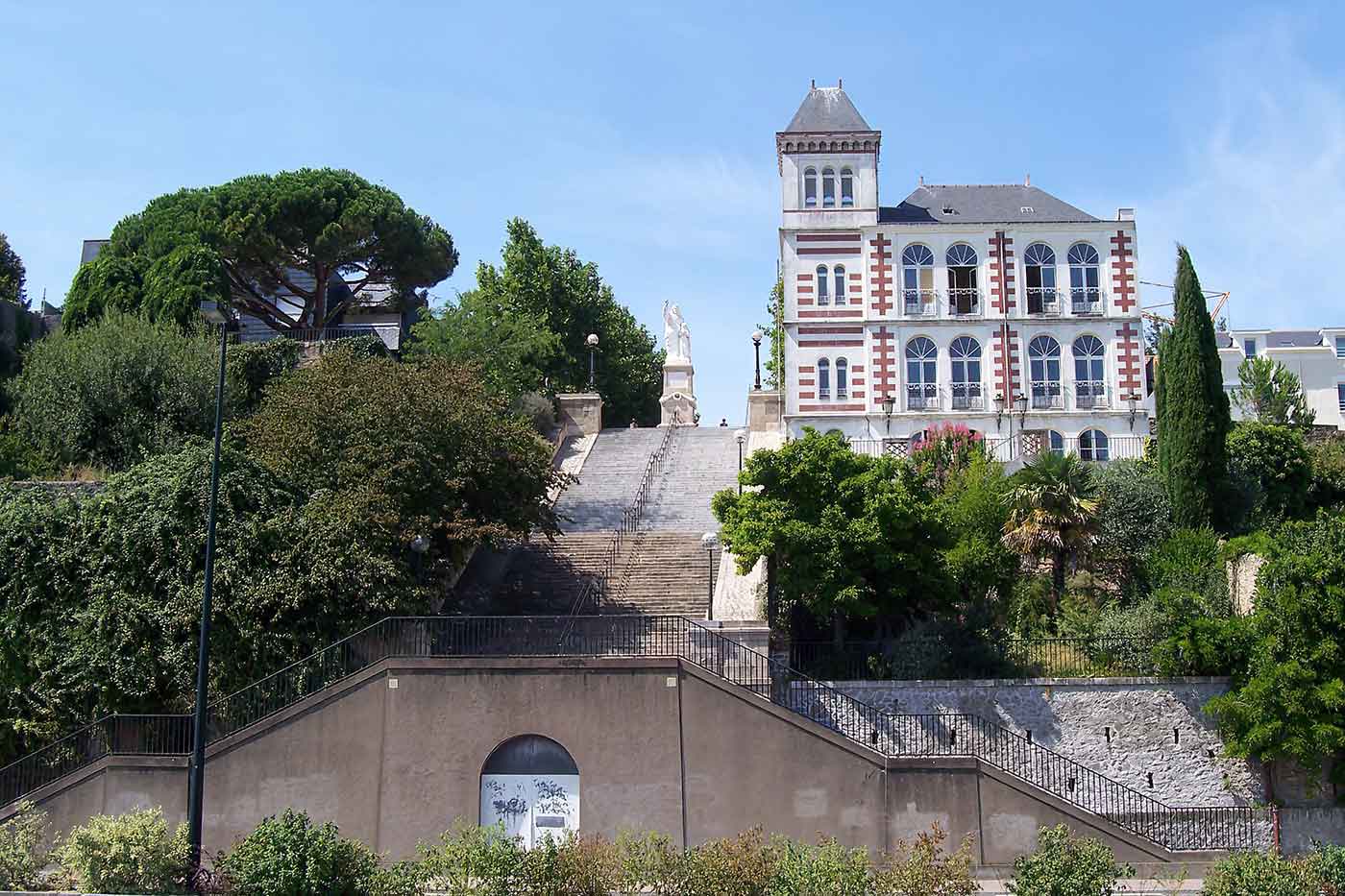 Jules Verne Museum